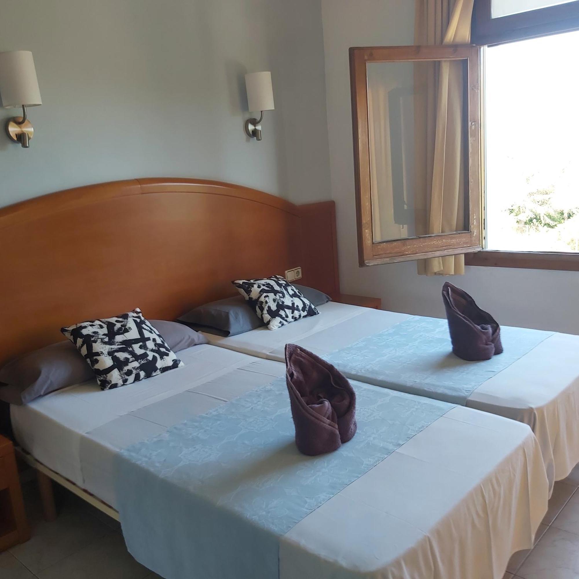 Hotel Bonsol Лорет де Мар Екстериор снимка